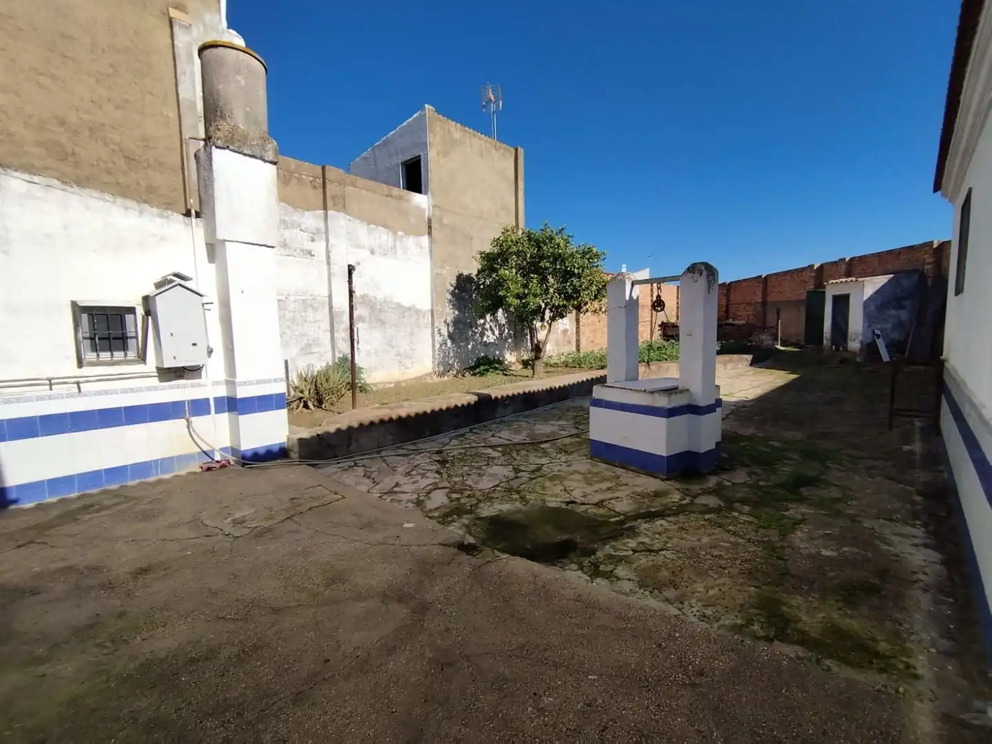 Local en venta en FONTANILLA, 22, Beas