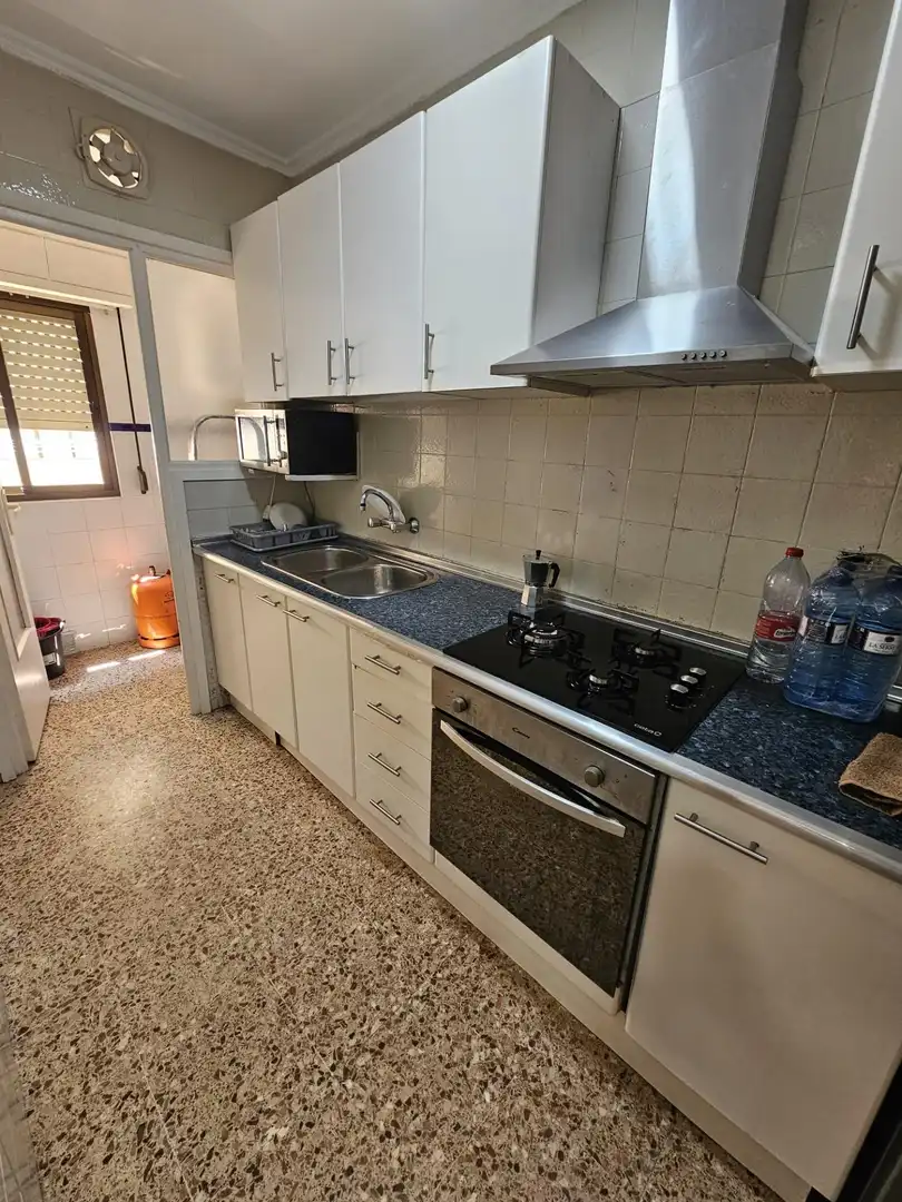 Cocina de Piso en venta en Tavernes de la Valldigna con Aire acondicionado, Terraza y Amueblado