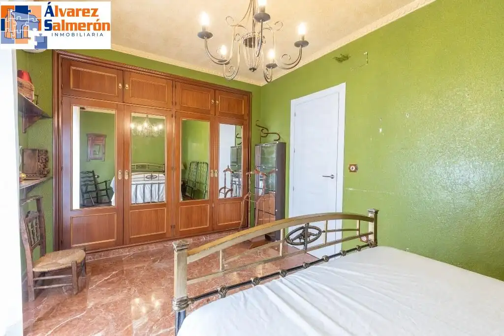 Bedroom of Detached homes for sale in Granada  with Terrace and Community pool