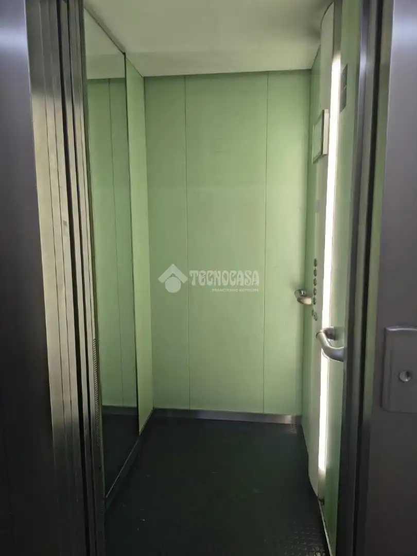 Appartamento con terrazza in vendita a Salut - Lloreda, imagen 37