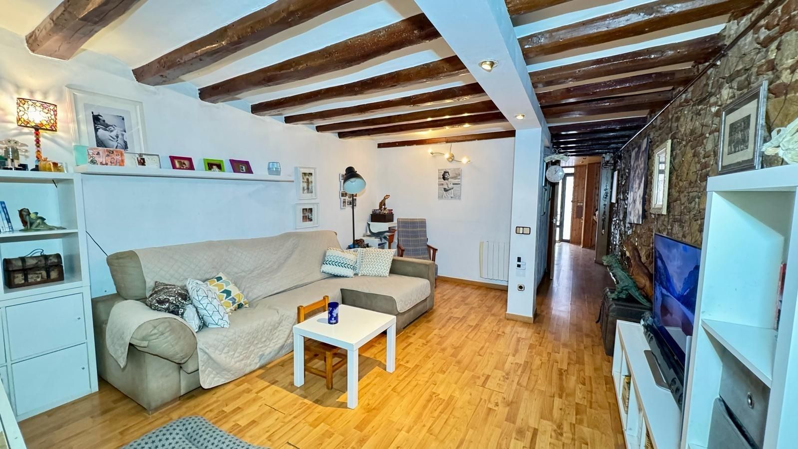 Living room of Duplex for sale in  Barcelona Capital  with Air Conditioner, Parquet flooring and Terrace