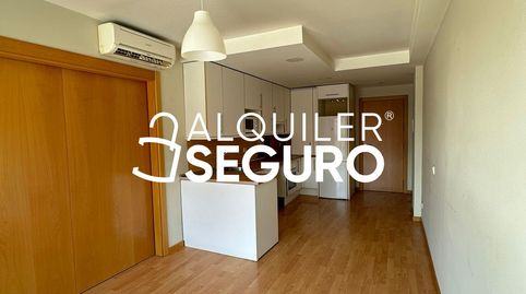 Foto 3 de Loft de alquiler en Luis Sauquillo, El Arroyo - La Fuente, Fuenlabrada