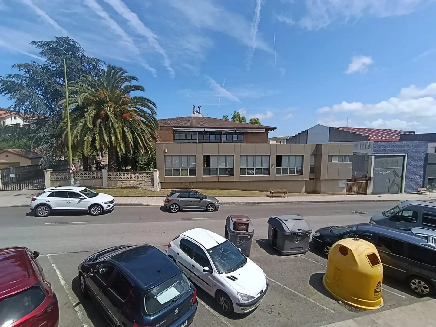 Exterior view of Flat for sale in Avilés  with Furnished