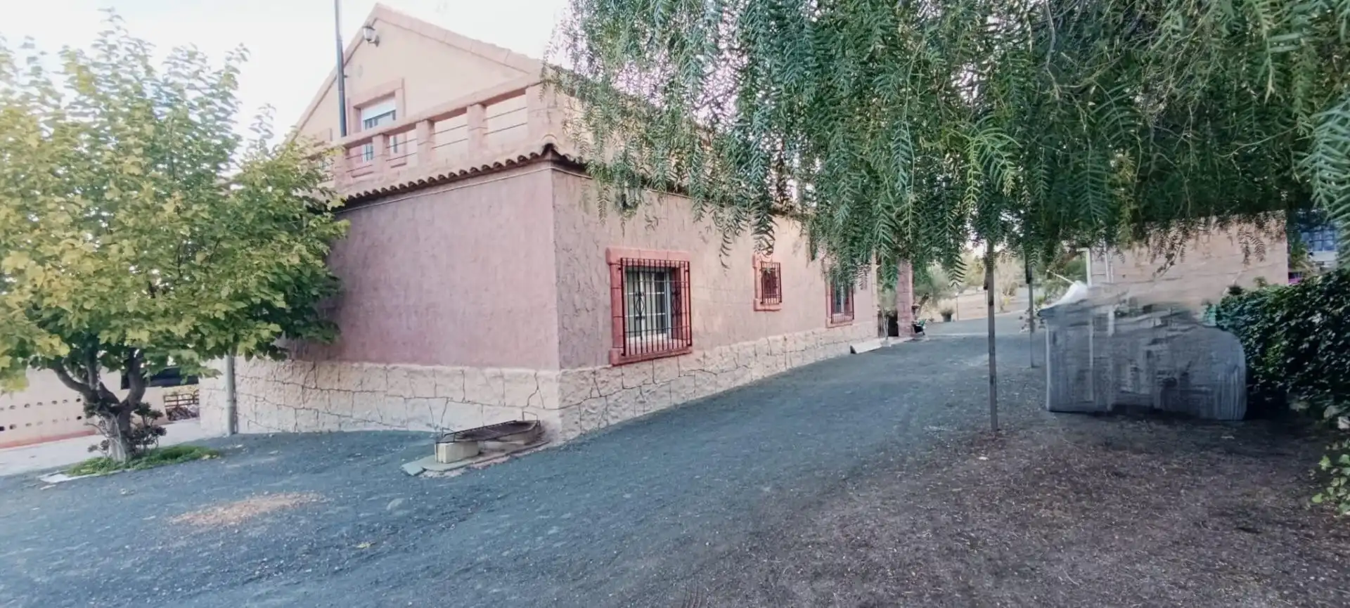 Außenansicht von Haus oder Chalet zum Verkauf in Hondón de las Nieves / El Fondó de les Neus mit Privatgarten, Terrasse und Abstellraum