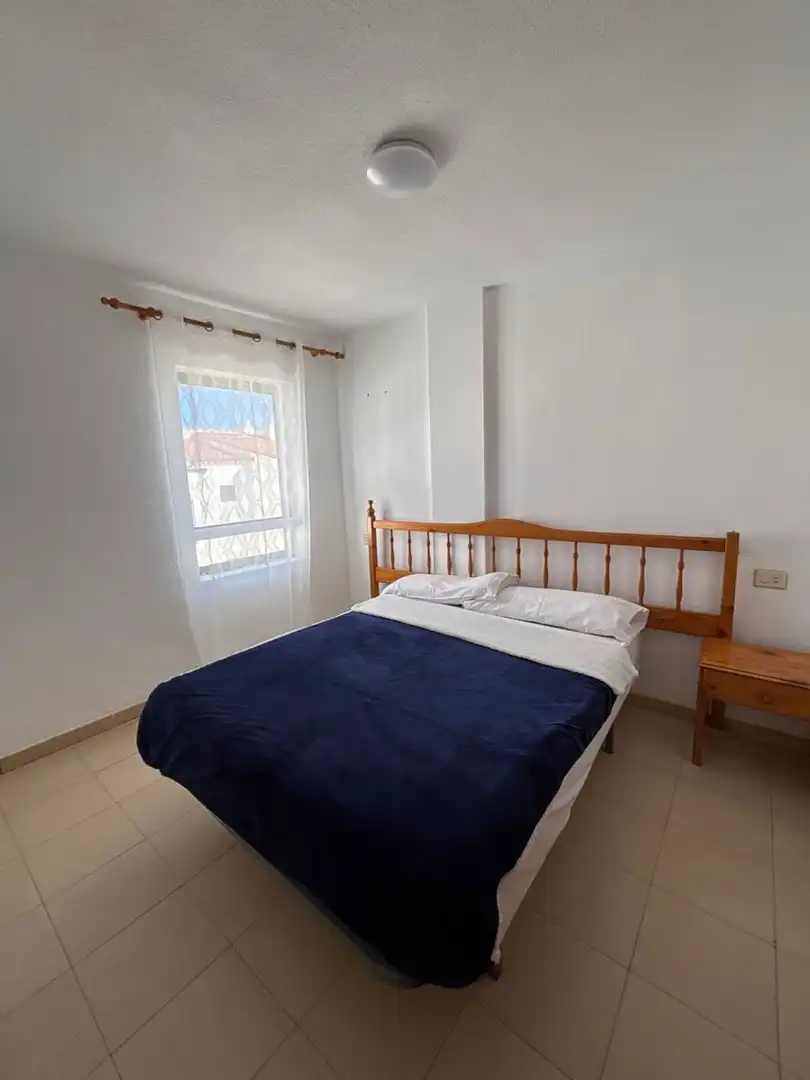 Habitación de Piso de alquiler en Arona con Piscina comunitaria