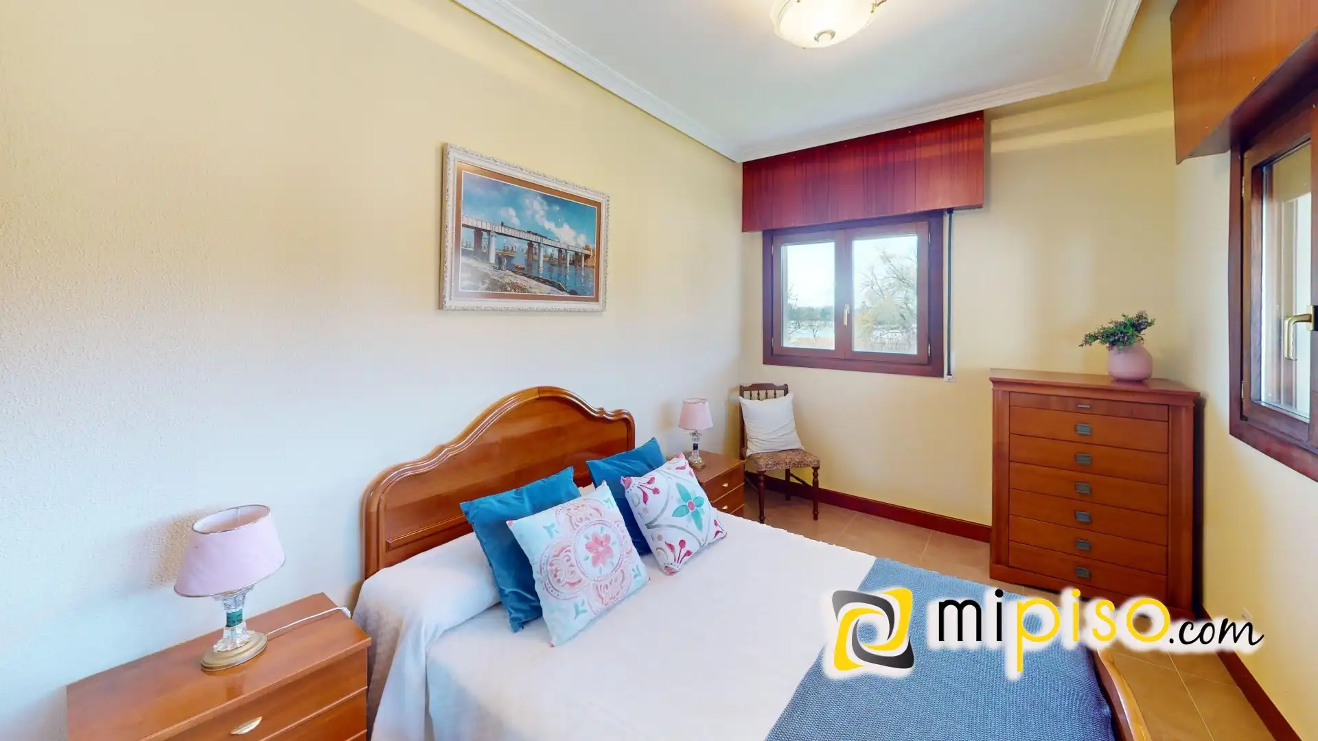 Habitación de Casa o chalet en venta en Santoña con Calefacción