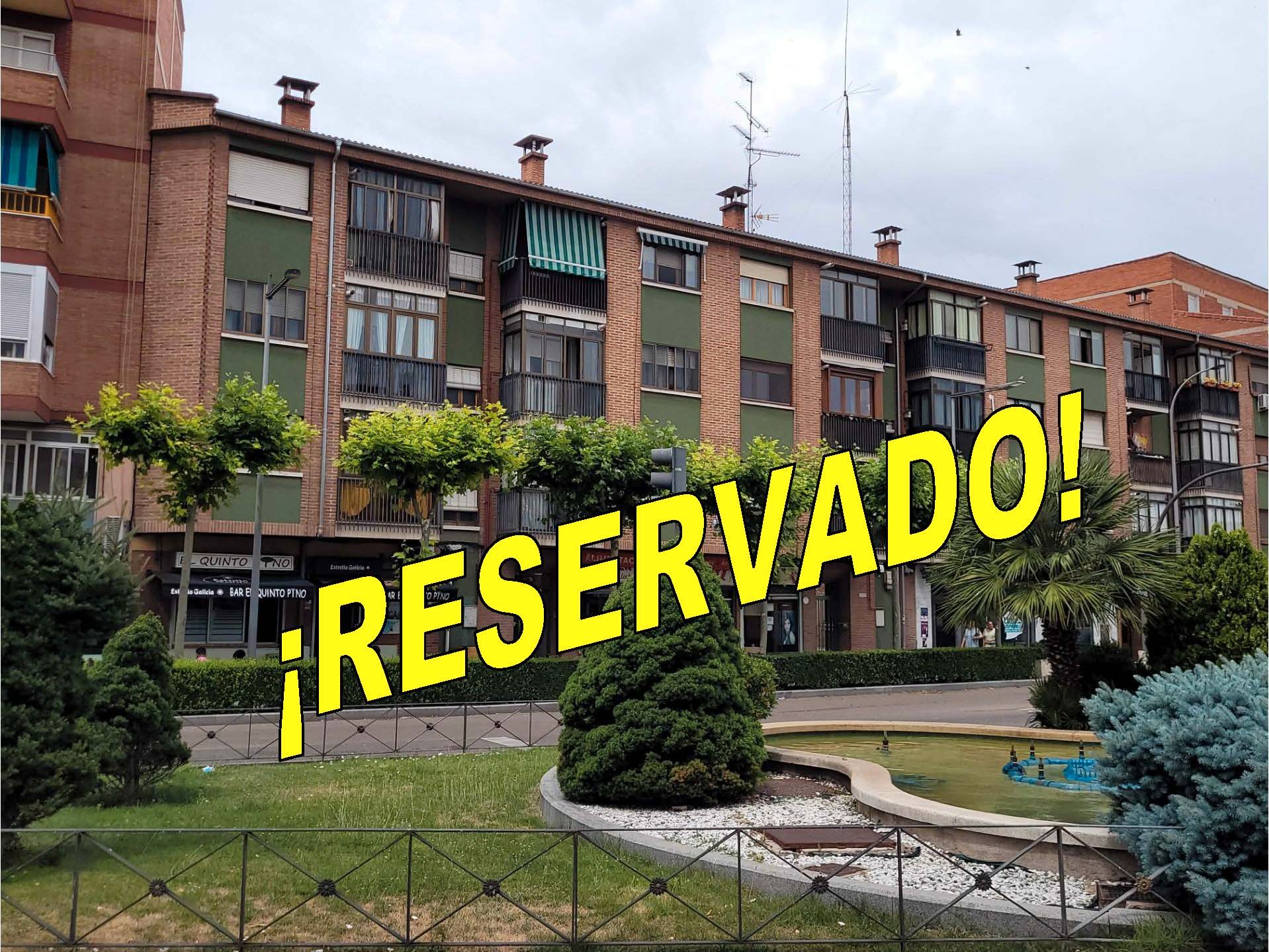 Exterior view of Flat for sale in Medina del Campo  with Heating, Parquet flooring and Furnished