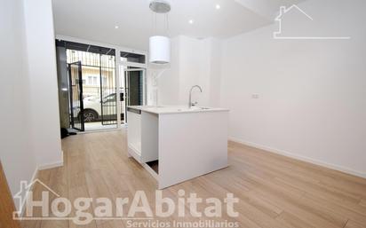 Küche von Wohnung zum verkauf in Sedaví mit Klimaanlage und Heizung