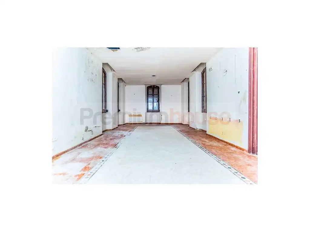 Detached house with pool for sale in Calle de Portugal, imagen 8