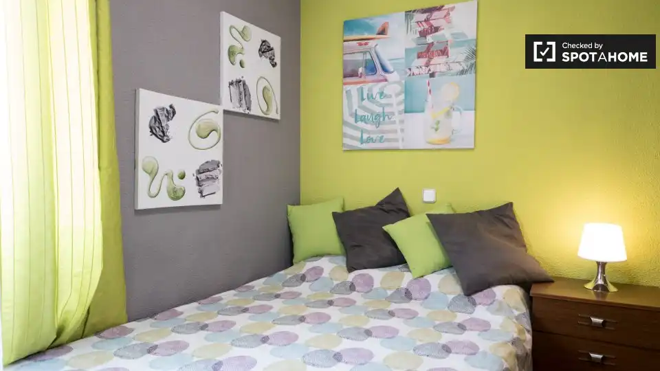 Bedroom of Flat for rent in Alcalá de Henares  with Air Conditioner, Heating and Furnished