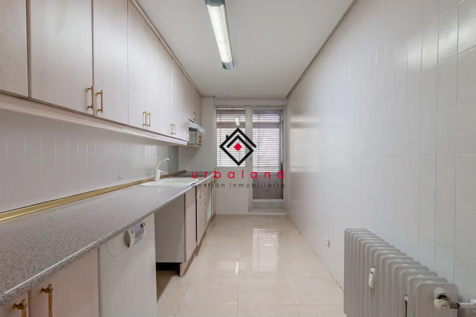 Kitchen of Attic for sale in Madrid  with Air Conditioner, Heating and Terrace
