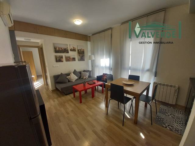Apartamento en Alquiler en Calle Puentezuelas en Centro - Sagrario