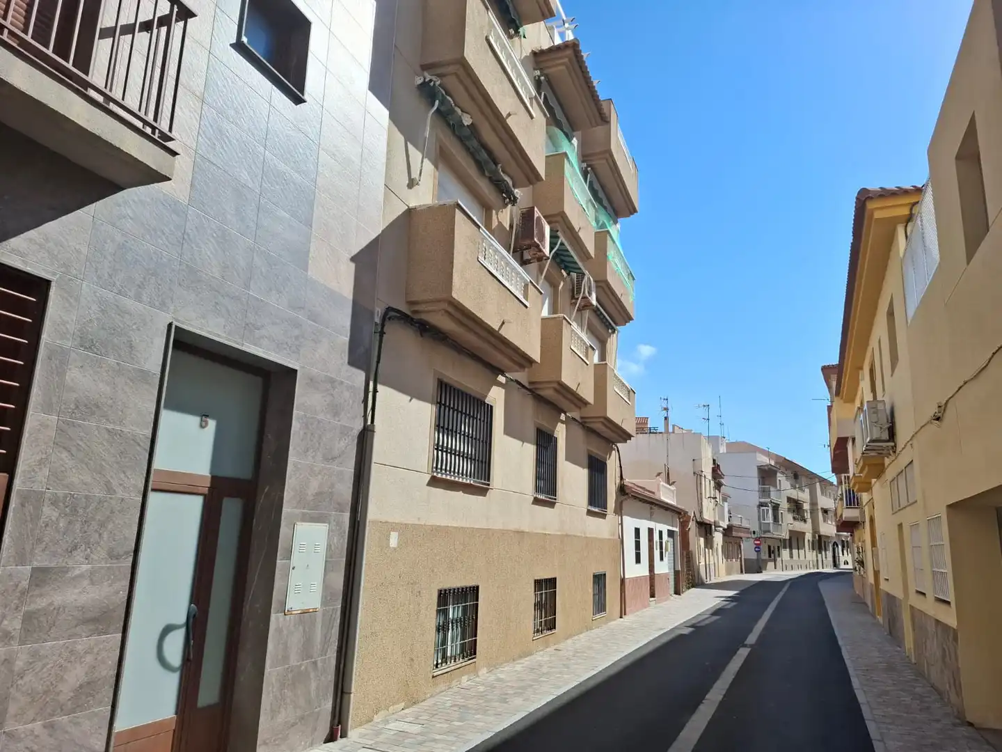 Vista exterior de Piso en venta en Torrenueva Costa con Amueblado y Balcón