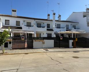 Exterior view of Single-family semi-detached to rent in La Antilla  with Air Conditioner, Heating and Private garden