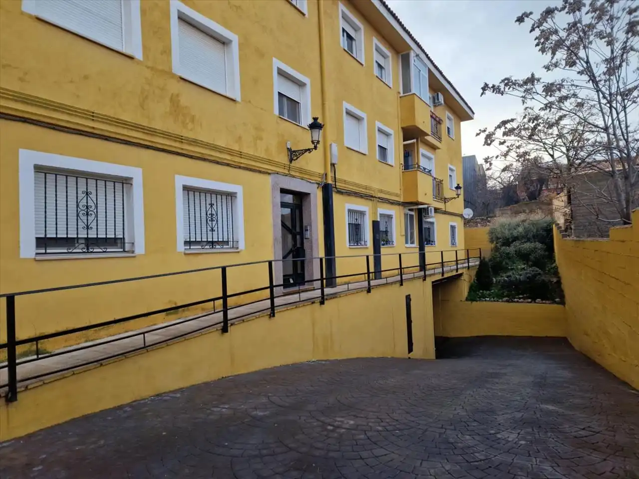 Aparcamiento con ascensor en venta en Duque De Riansares