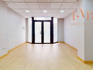 Business premises for sale in Carrer EMILI DARDER,BATLE