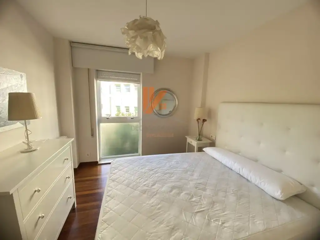 Flat for rent in Rua Feans, Campus Sur - Santa Marta