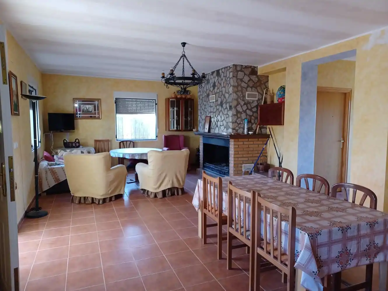 Country house with garden to rent in Fuensanta, imagen 5