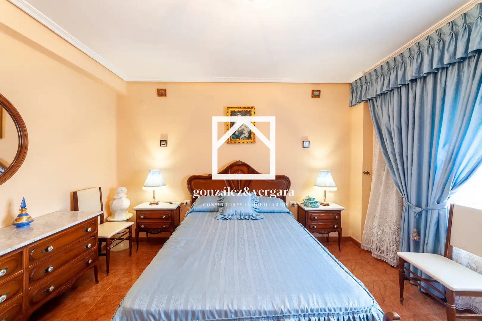 Habitación de Piso en venta en Valencia con Aire acondicionado y Balcón