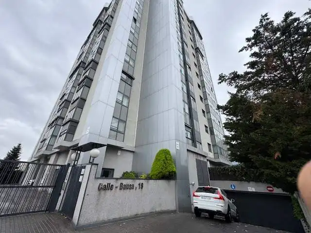 Exterior view of Garage for sale in Madrid