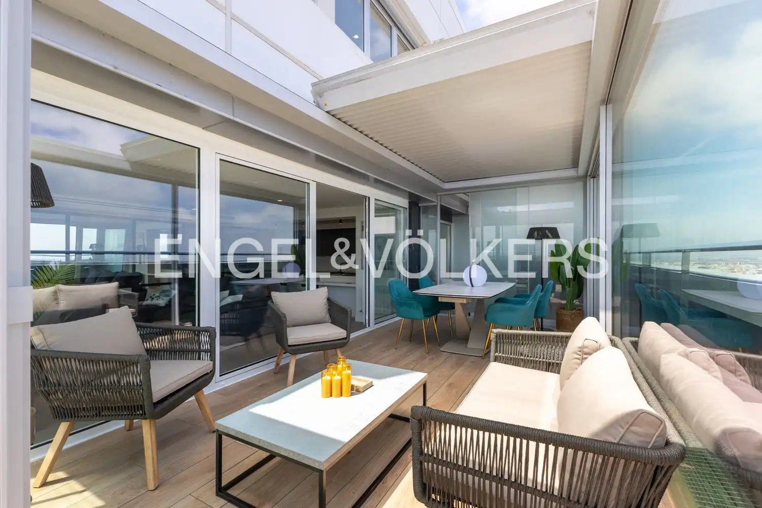 Terraza de Ático en venta en Camins al Grau