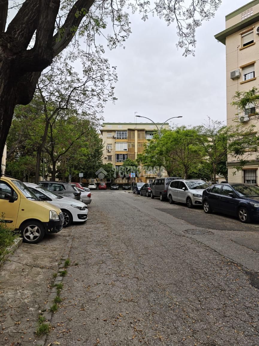 Flat for sale in C. Cancionera, Tiro de Línea