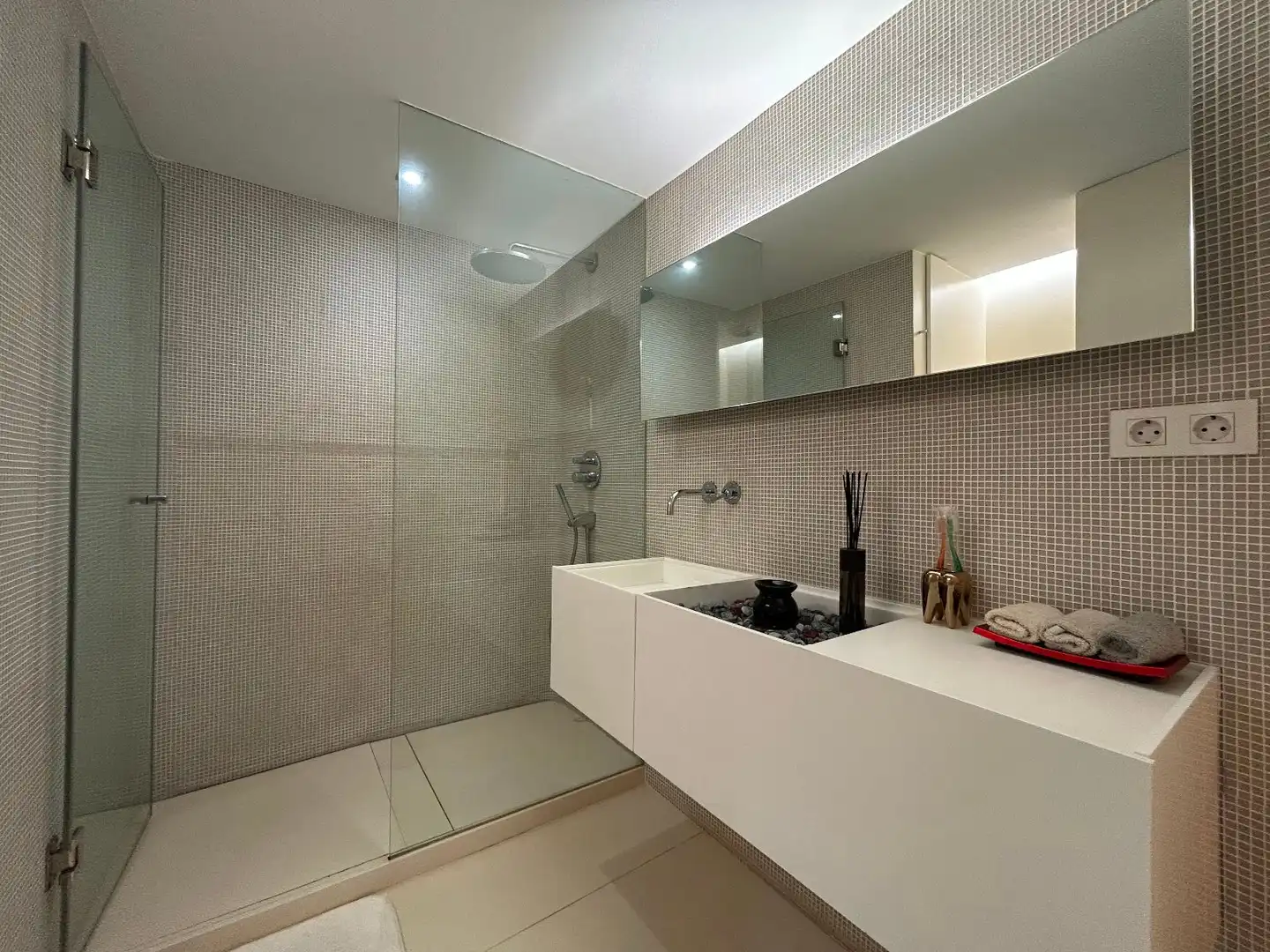 Bany de Apartament en venda en Calvià amb Aire condicionat, Calefacció i Jardí privat