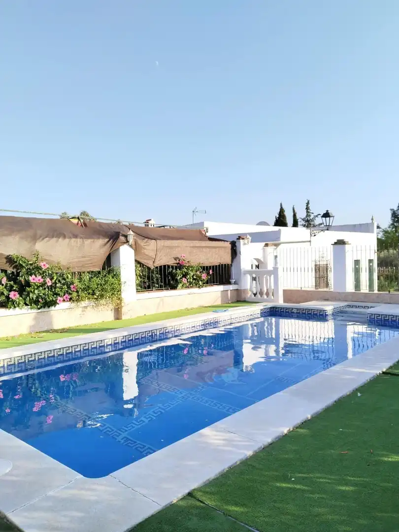Villa con piscina in vendita a Castilblanco de los Arroyos