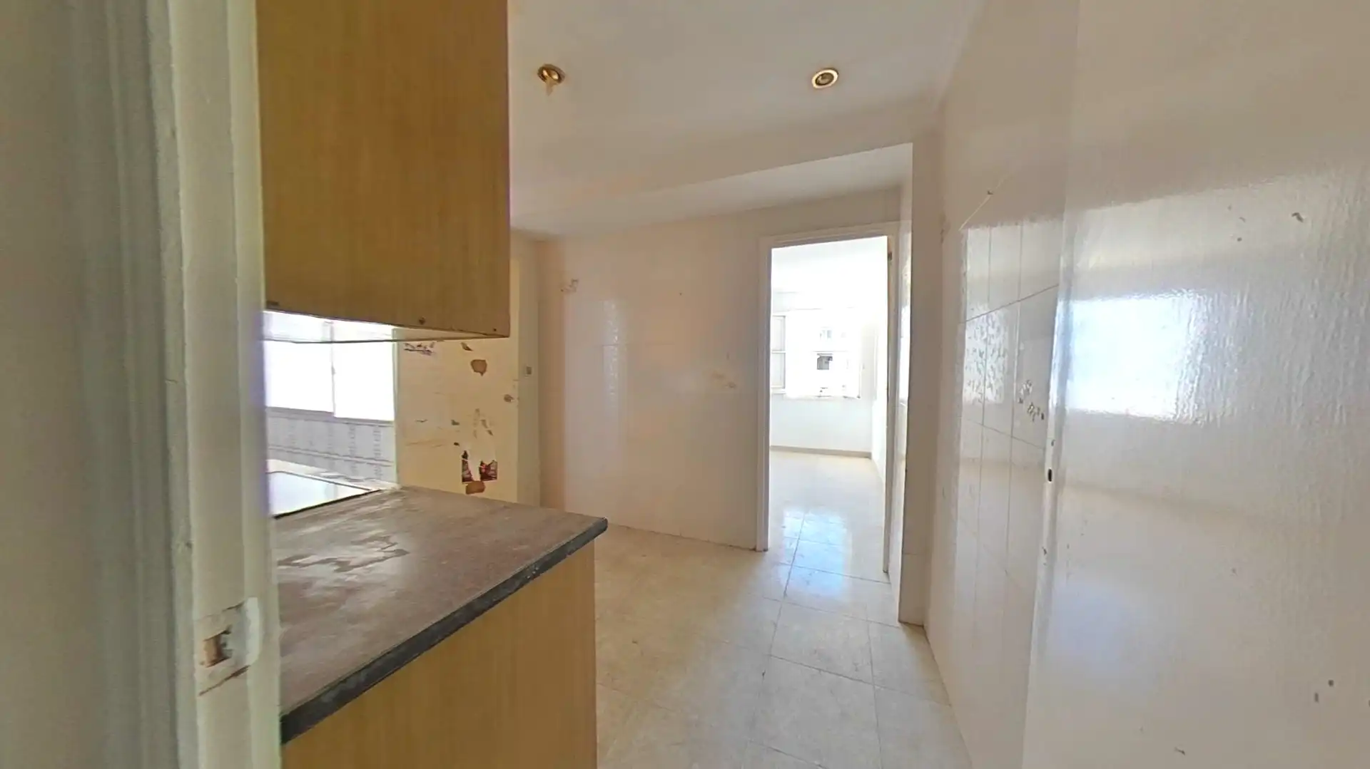 Kitchen of Apartments for sale in Elche / Elx