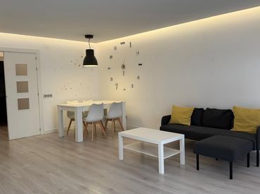 Appartement avec ascenseur à louer à Centro