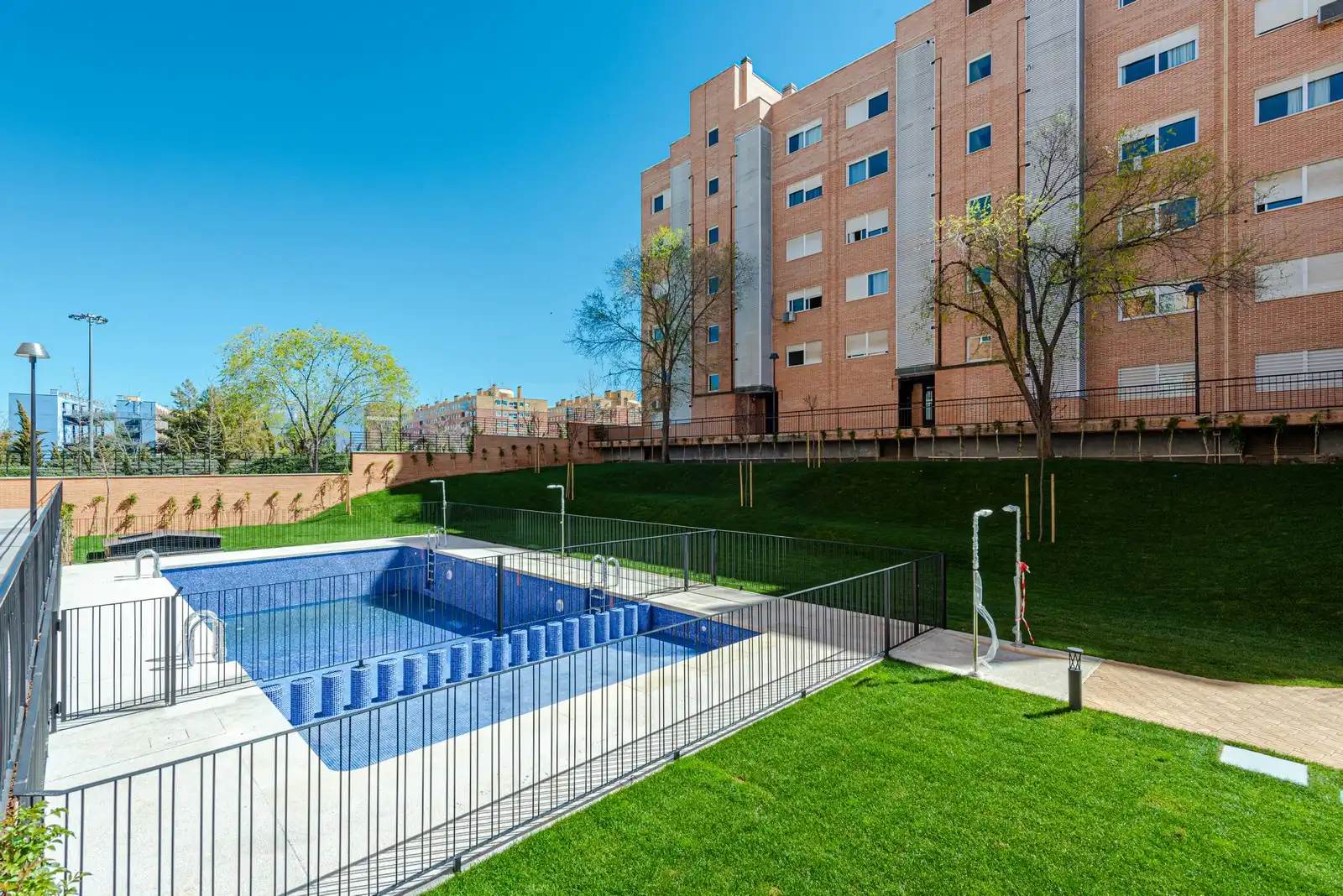 Piscina de Pis en venda en Toledo amb Aire condicionat, Terrassa i Traster