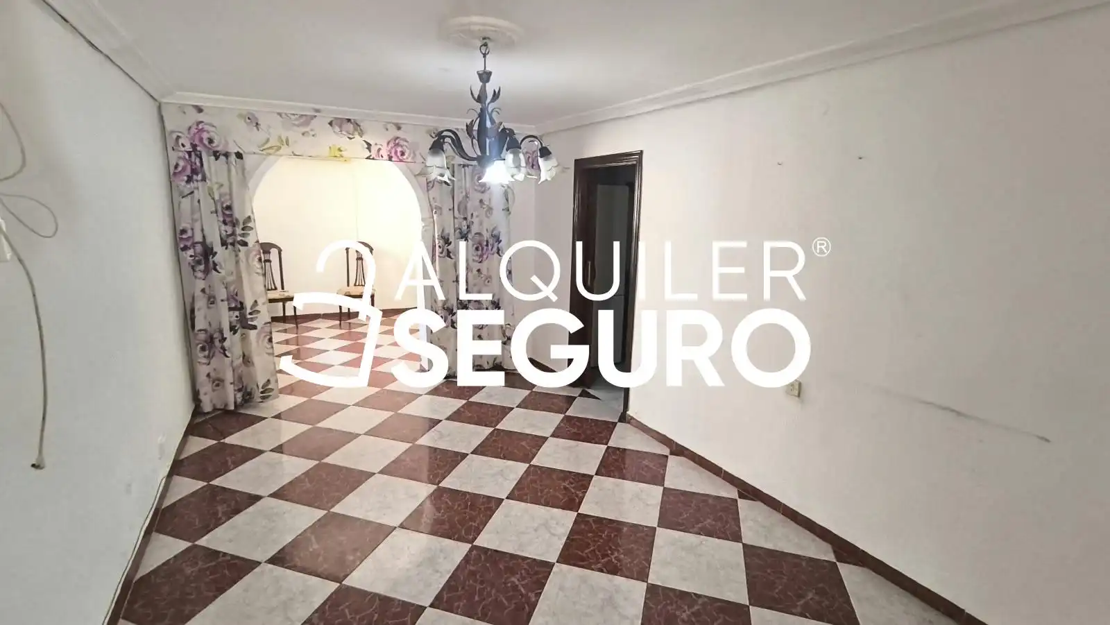 Casa o xalet de lloguer a BO Juan XXIII, Sta. Aurelia - Cantábrico - Atlàntico - La Romería