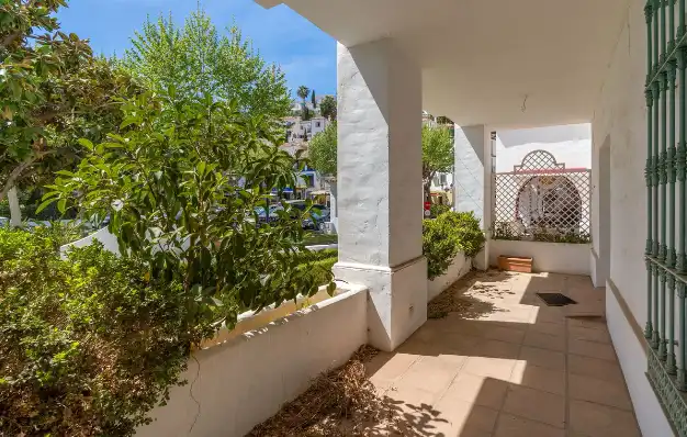 Garten von Geschaftsraum zum Verkauf in Benahavís mit Terrasse und Möbliert