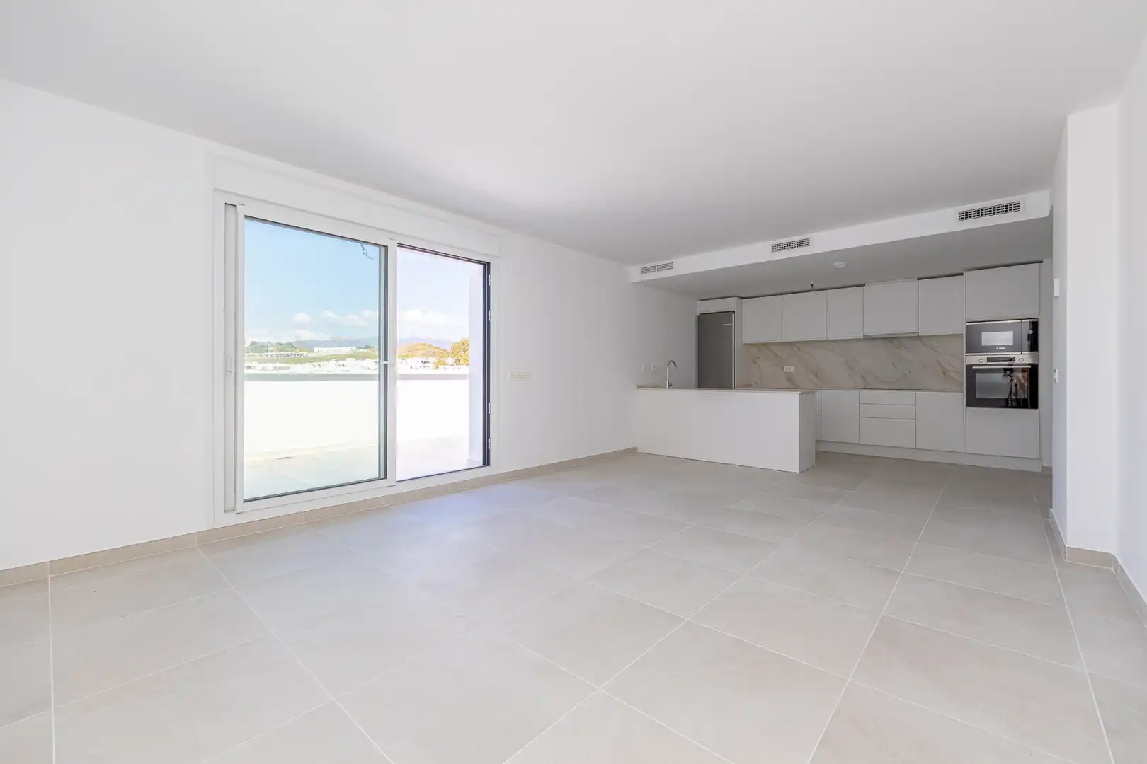 Living room of Attic for sale in Mijas  with Air Conditioner, Terrace and Swimming Pool