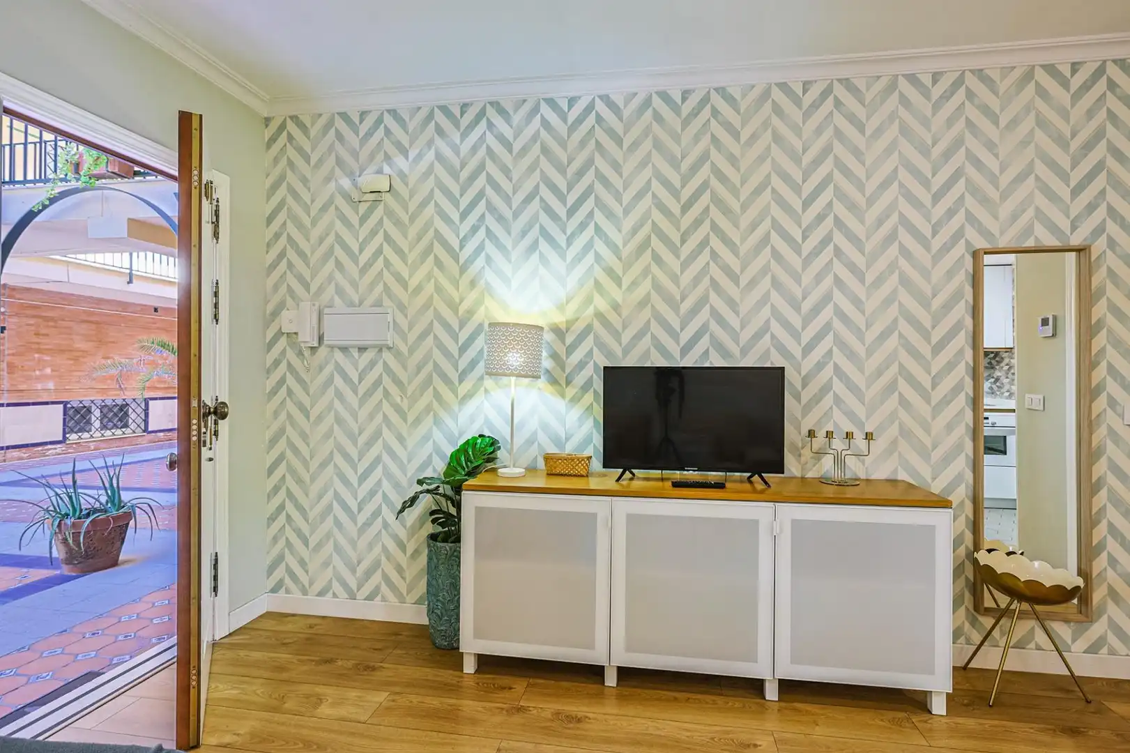 Sala d'estar de Pis en venda en Sevilla amb Aire condicionat