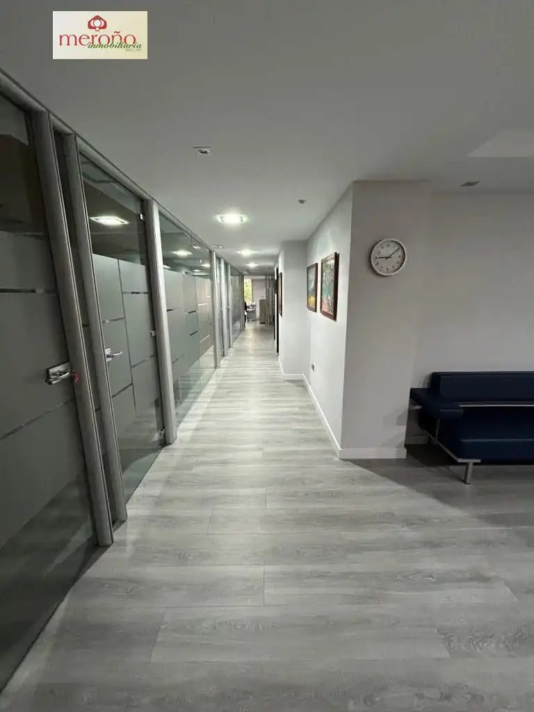Office space with lift for sale in Elche ciudad, imagen 3