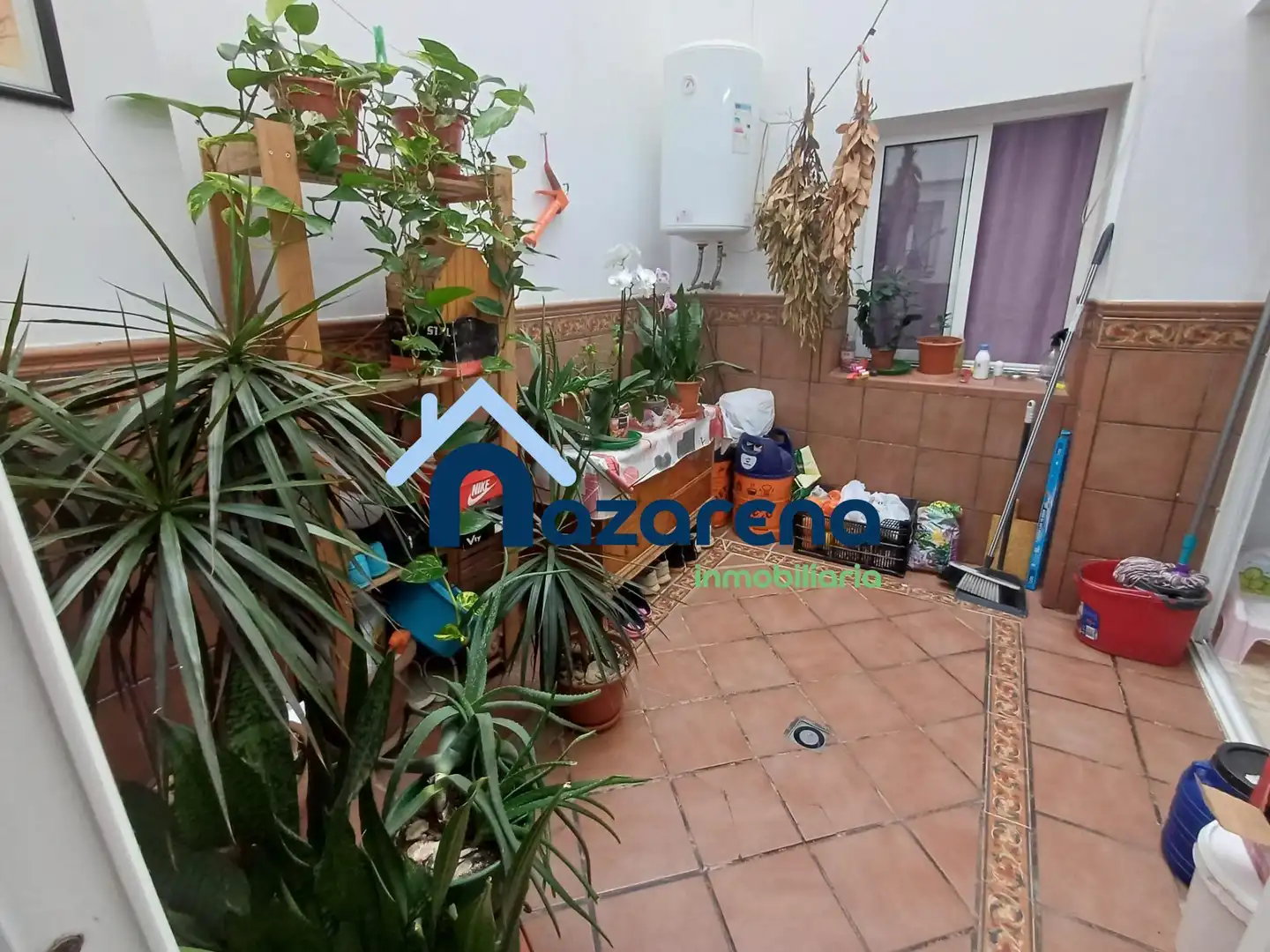 Balcony of Houses for sale in Sevilla  with Storage room and Balcony