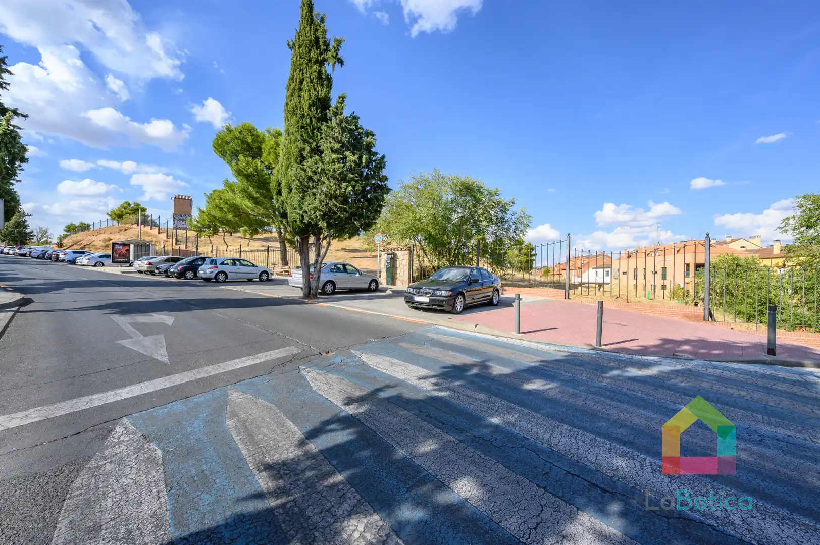 Vista exterior de Apartament en venda en Toledo amb Aire condicionat, Moblat i Piscina comunitària