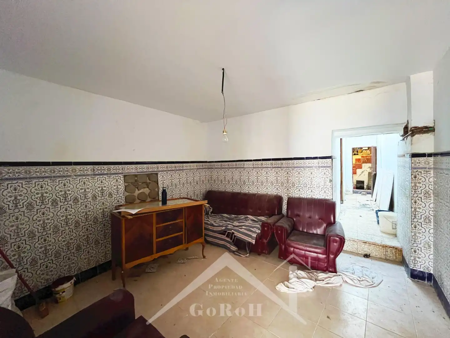 Sala d'estar de Casa adosada en venda en Constantina amb Terrassa