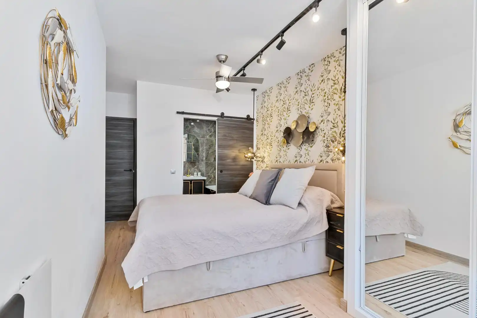 Bedroom of Attic for sale in Fuengirola  with Air Conditioner, Heating and Terrace