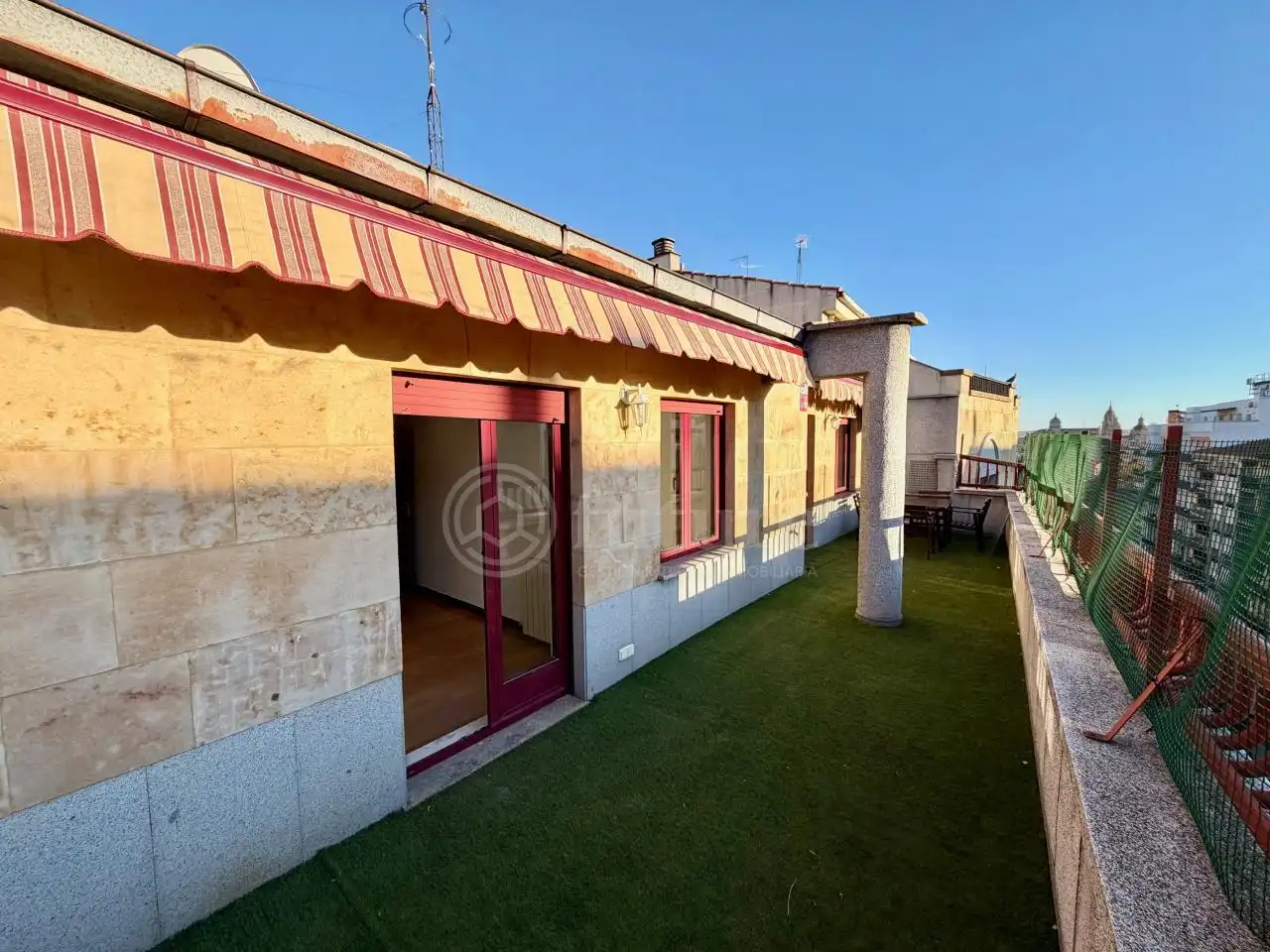 Terraza de Ático de alquiler en Salamanca con Aire acondicionado, Calefacción y Parquet