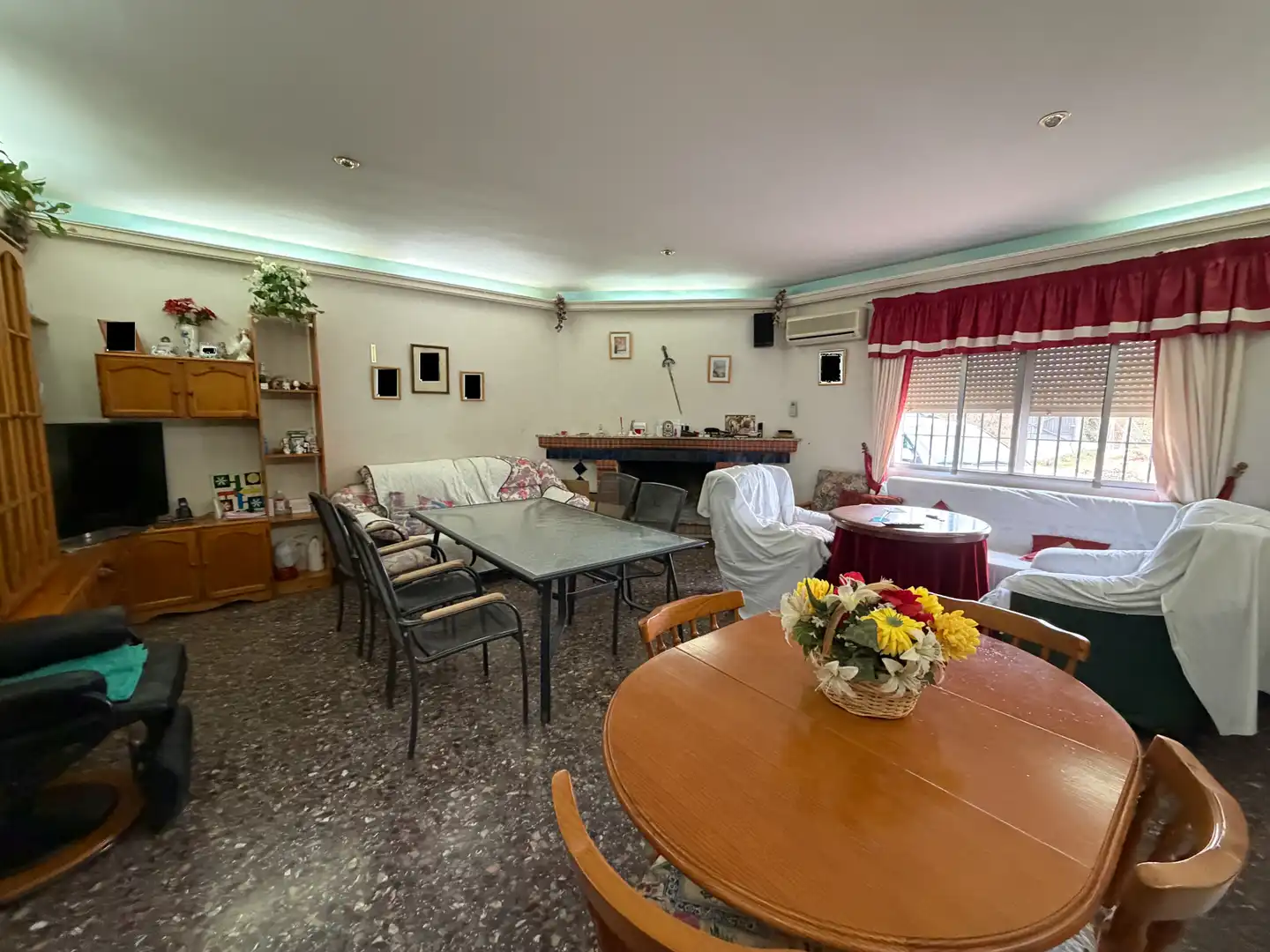 Dining room of Houses for sale in Úbeda  with Air Conditioner, Private garden and Storage room