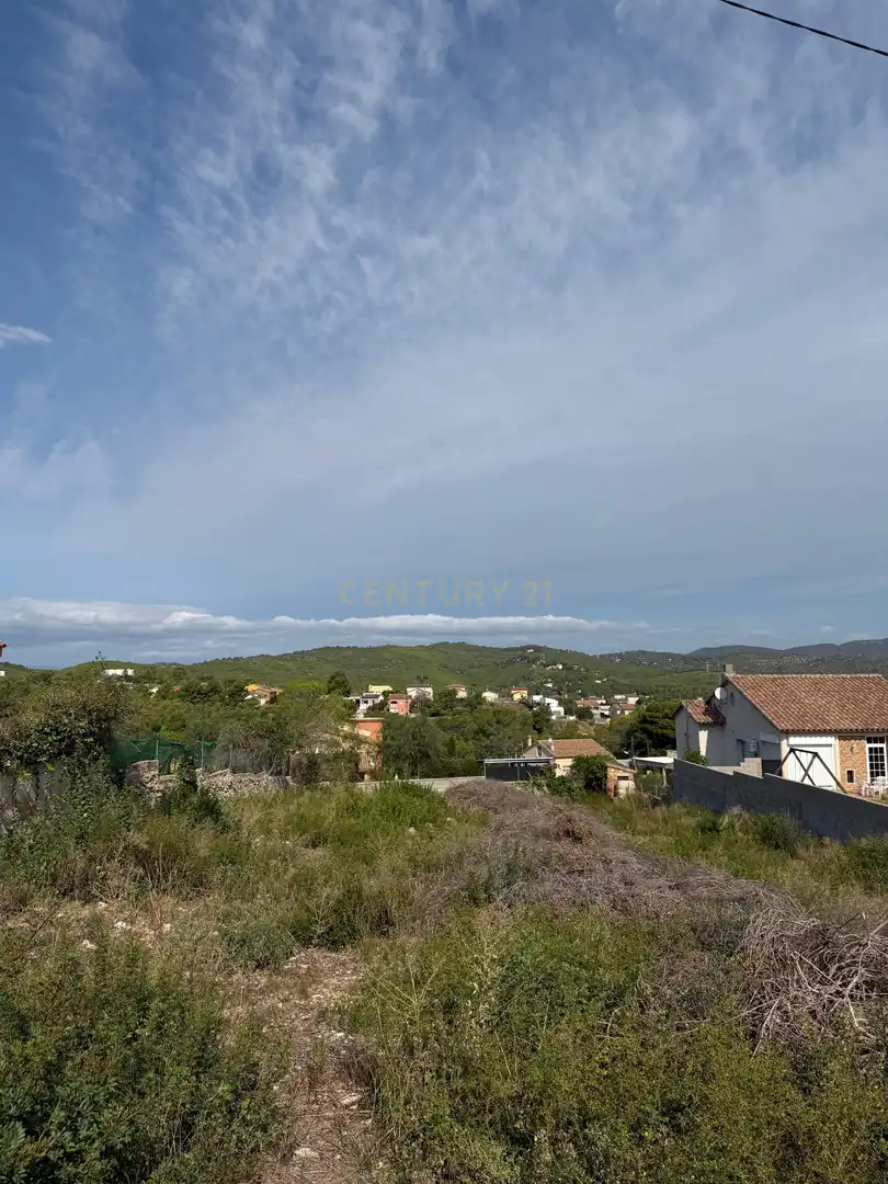 Residential land for sale in Carrer del Besòs, Can Gordei, Spain 14, imagen 2