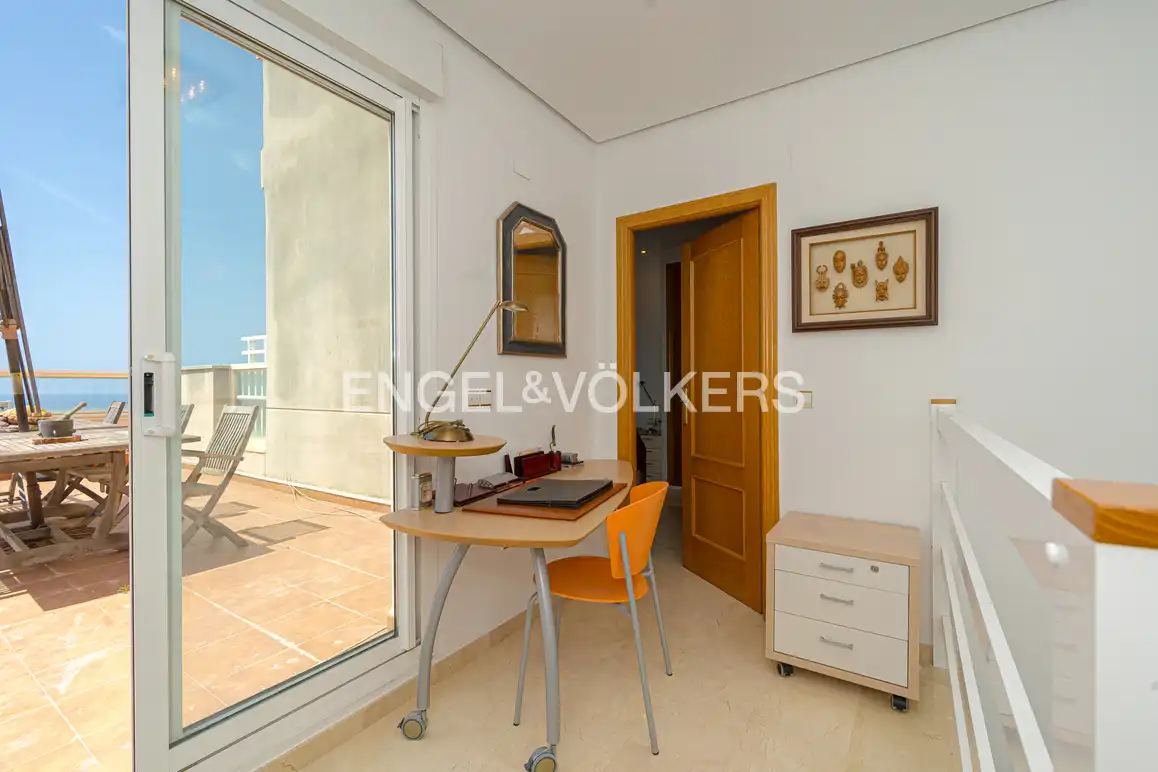 Terrassa de Àtic en venda en Benidorm amb Aire condicionat, Jardí privat i Piscina comunitària