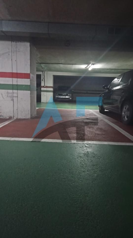 Garatge en venda a Rúa Arturo Pérez Serantes, Centro