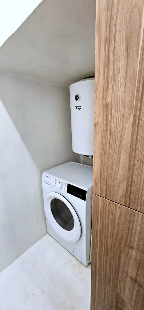 Baño de Planta baja de alquiler en Barcelona con Aire acondicionado, Calefacción y Parquet