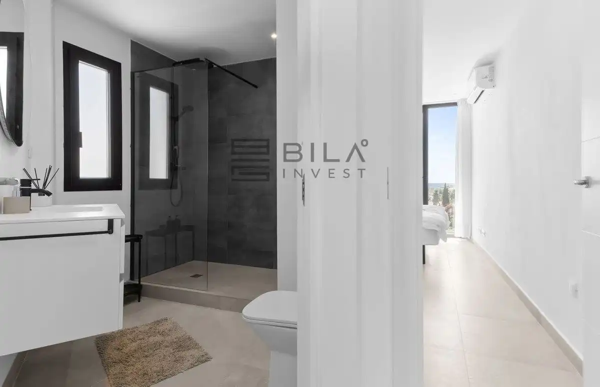 Detached homes for sale in Los Madroños, Torreblanca del Sol