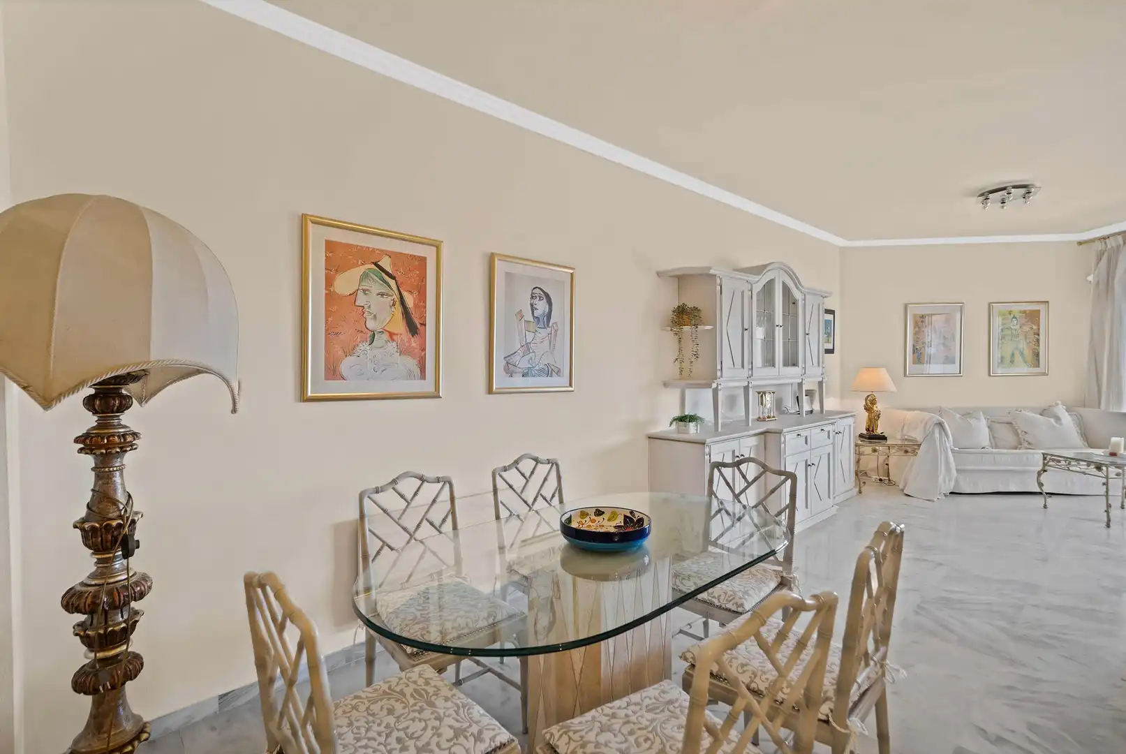 Comedor de Ático de alquiler en Marbella con Aire acondicionado, Calefacción y Jardín privado