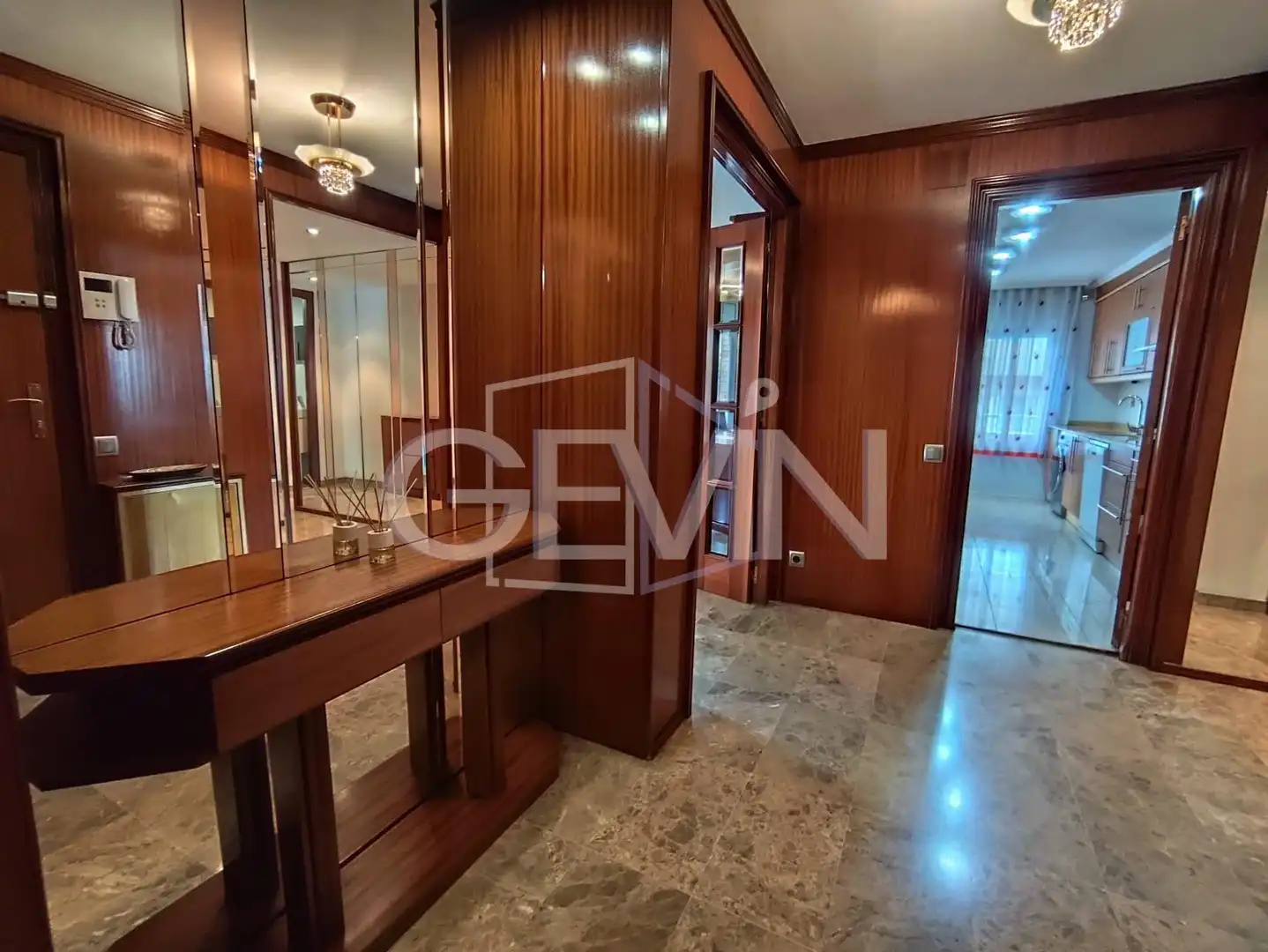 Piso en venta en La Llagosta con Calefacción