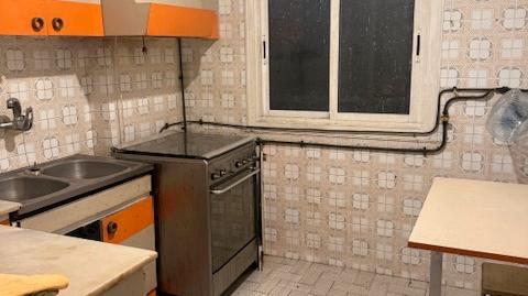 Foto 4 de Pis en venda a Avinguda de Burgos, Badia del Vallès, Barcelona